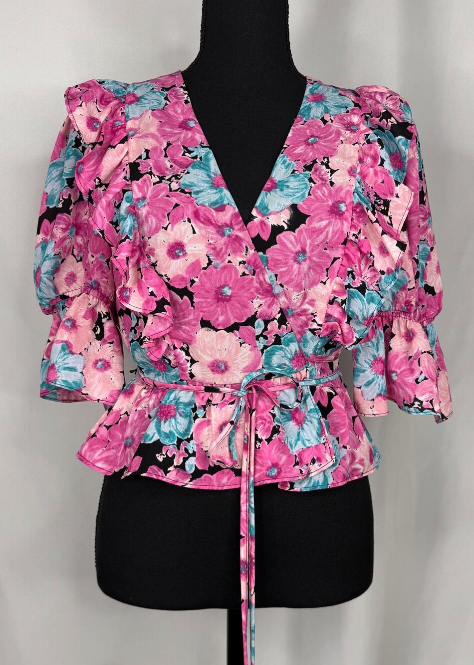 WAYF Womens Size XS Floral Wrap Ruffle Top Bloomcore Barbie Dainty Girly Vibrant
